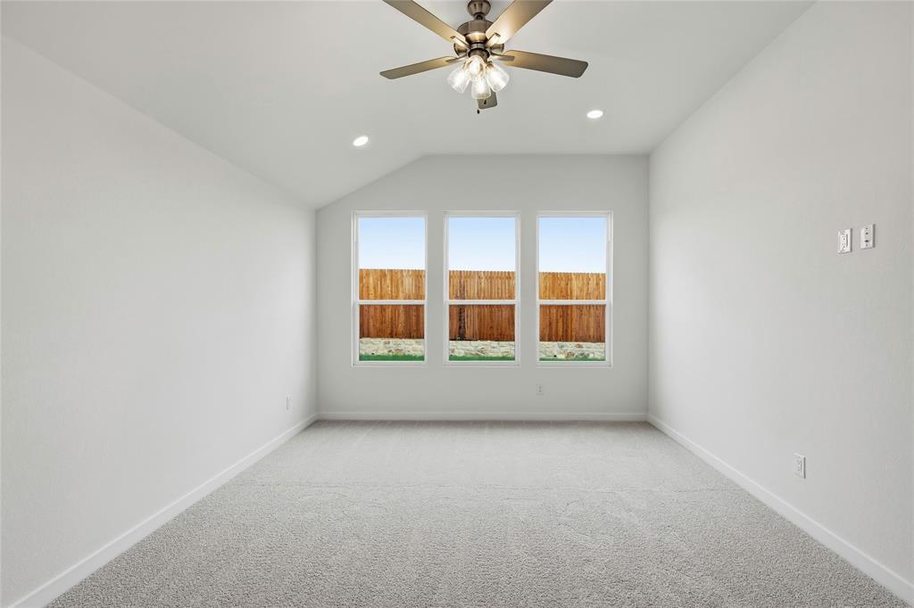 4628 Commack Drive Property Photo 21