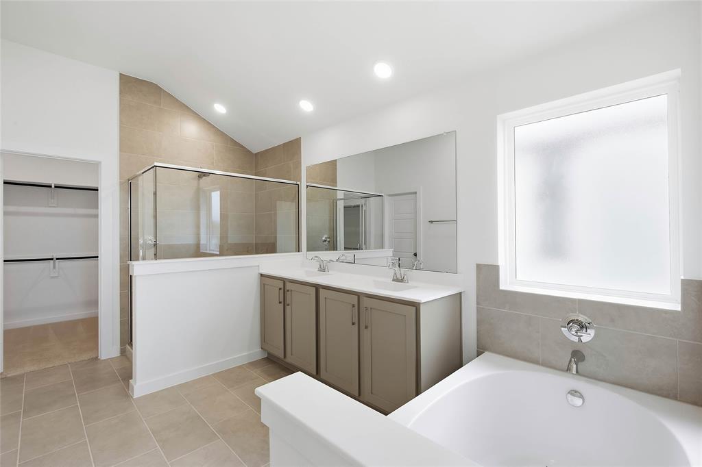 4628 Commack Drive Property Photo 22