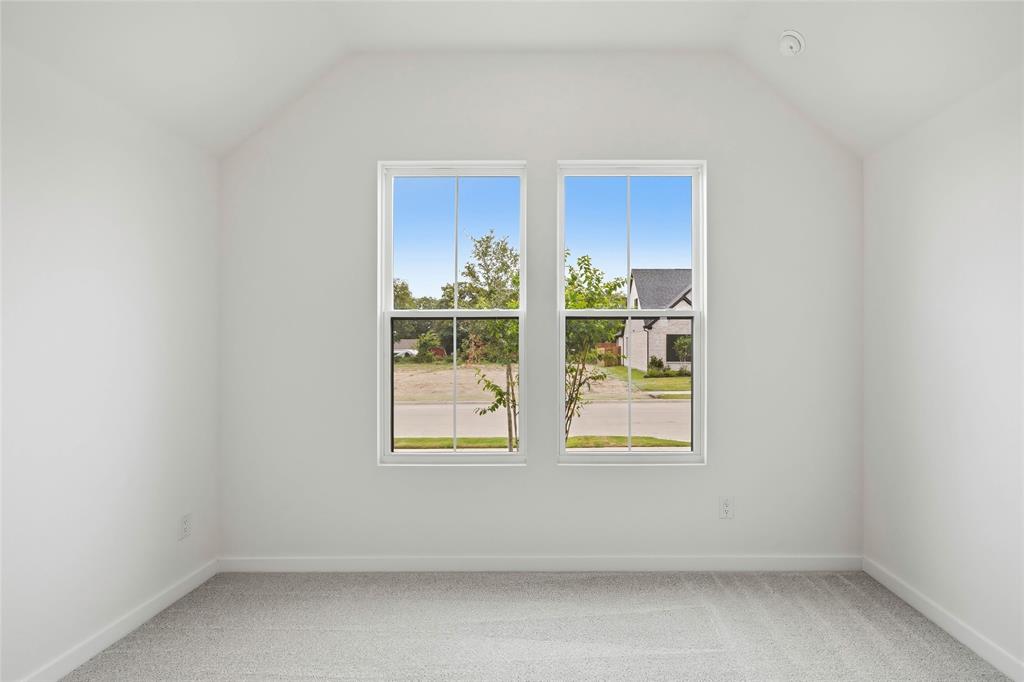 4628 Commack Drive Property Photo 27