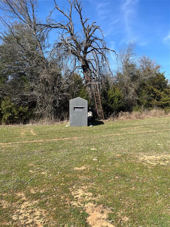833 County Road 426 Property Photo 8