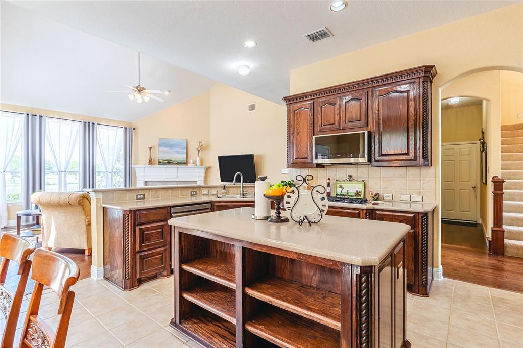 3476 Chesapeake Drive Property Photo 8