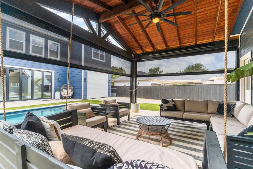 7059 Ash Street Property Photo 10