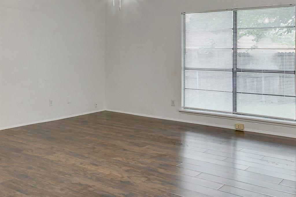 409 Rockcrest Drive Property Photo 11