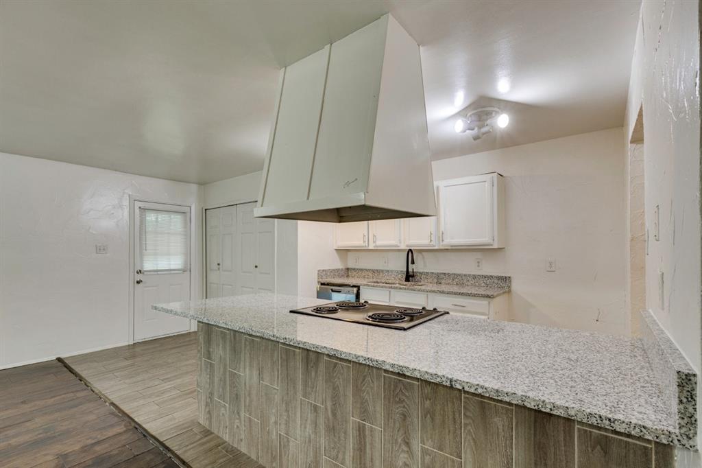 409 Rockcrest Drive Property Photo 15
