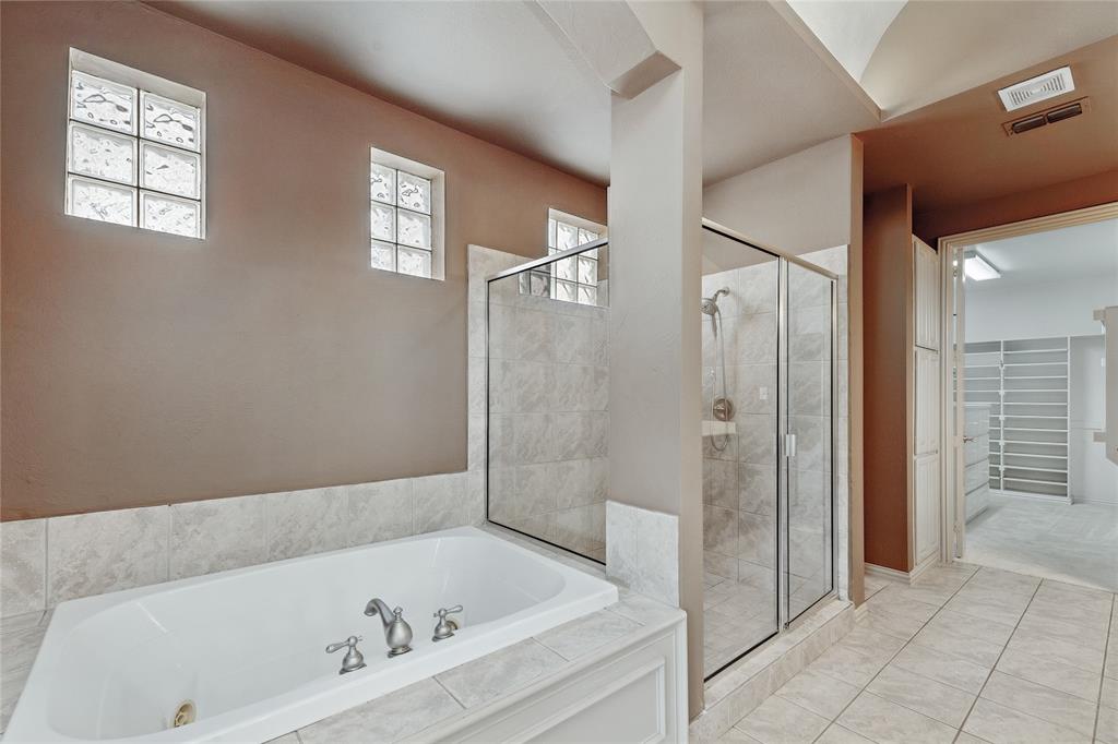 7005 Kenswick Drive Property Photo 14