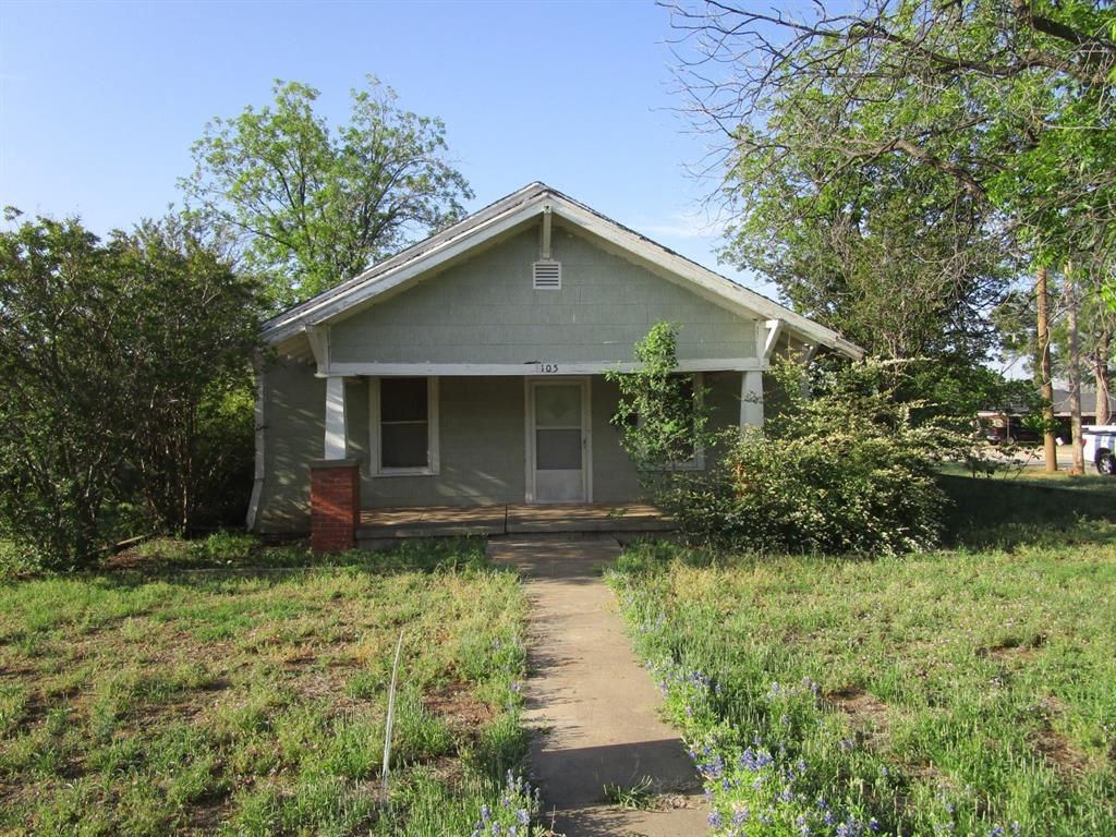 105 E 9th Street Property Photo 1