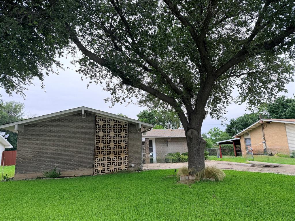 3311 Forest Lane Property Photo 9