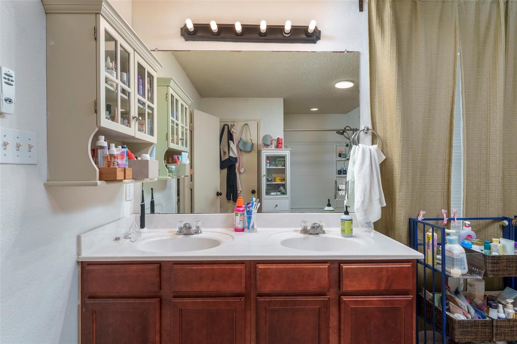 8100 Colbi Lane Property Photo 31
