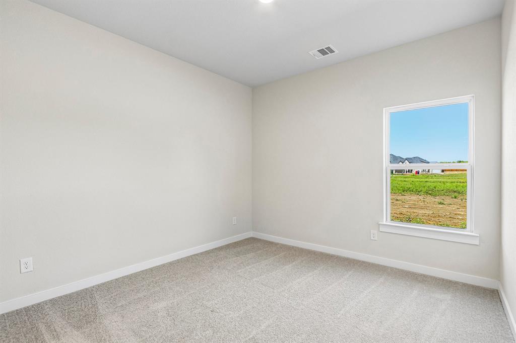 2221 Trailside Drive Property Photo 19