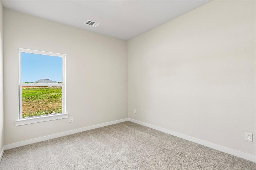 2221 Trailside Drive Property Photo 23