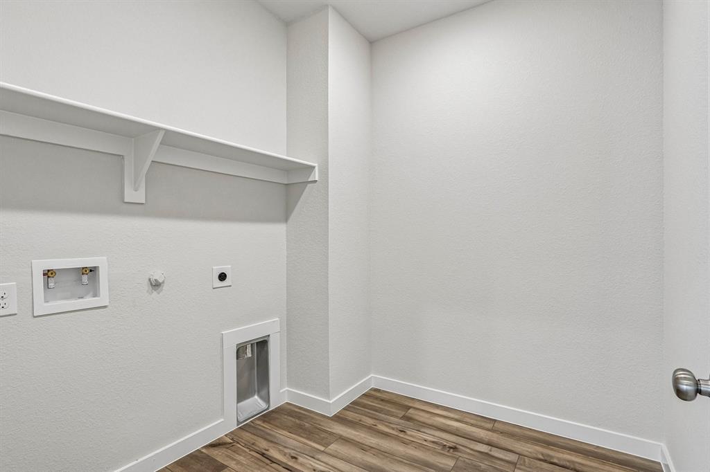 2221 Trailside Drive Property Photo 33