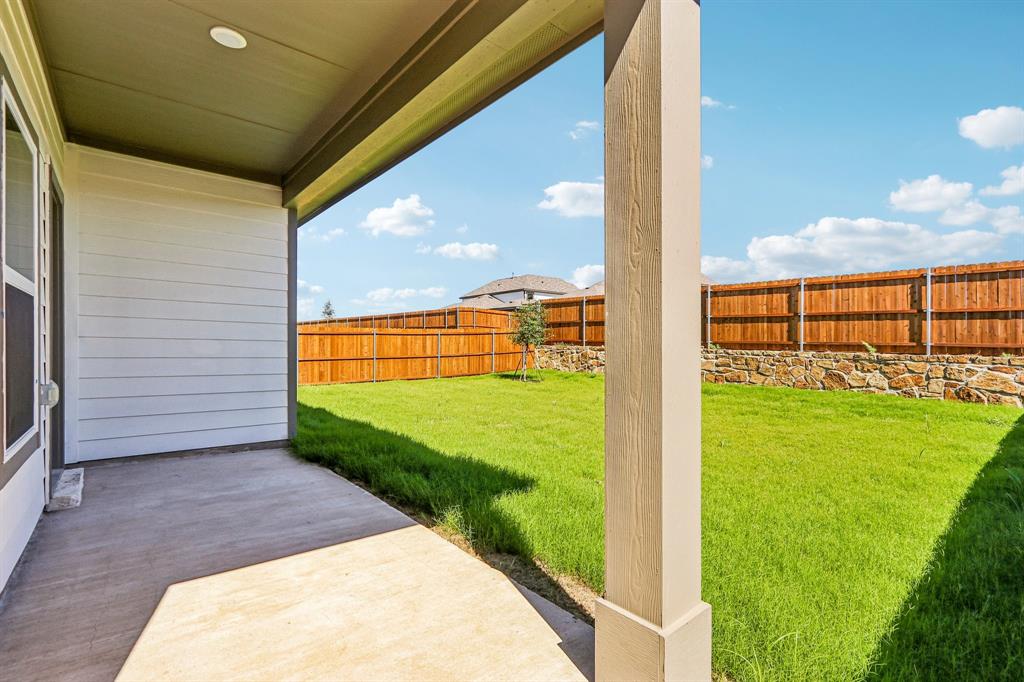 2221 Trailside Drive Property Photo 34