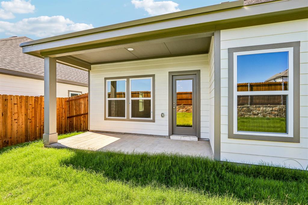 2221 Trailside Drive Property Photo 35