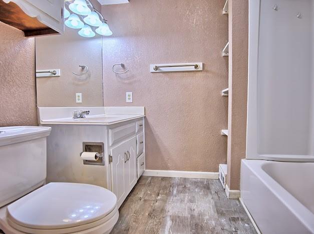 933 N Main Street Property Photo 9
