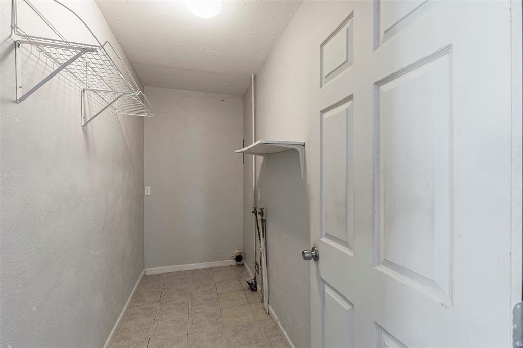 1513 Davis Boulevard Property Photo 26