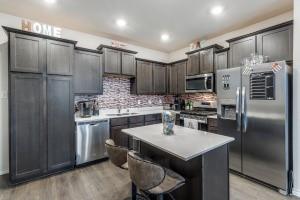 2057 Juniper Pass Way Property Photo 3