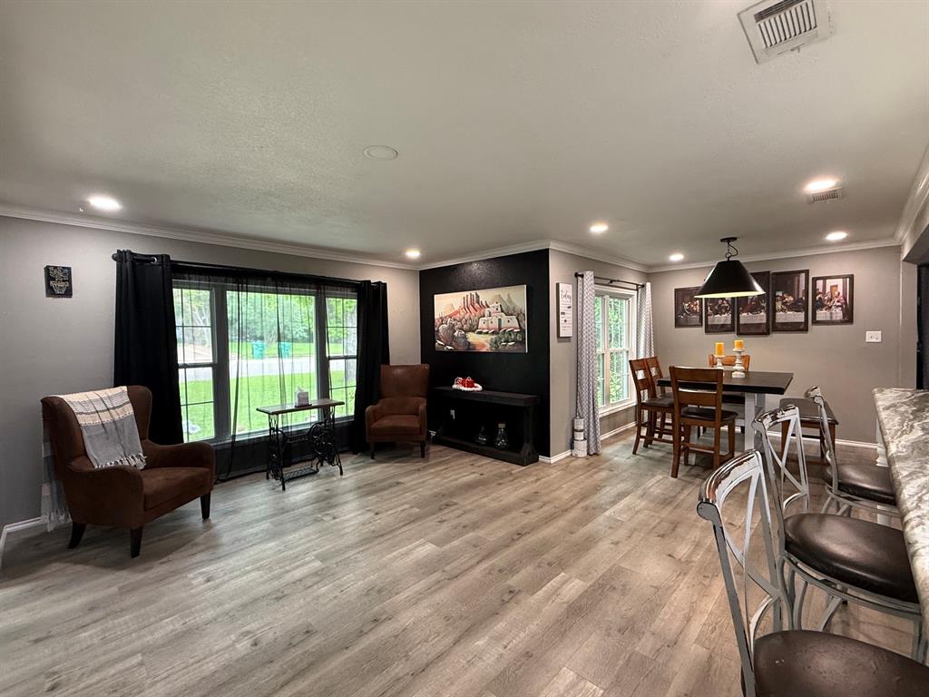 510 S Avenue O Property Photo 10