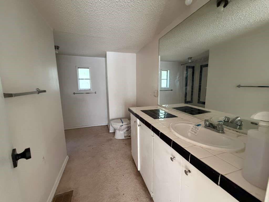 325 County Road 1768 Property Photo 12
