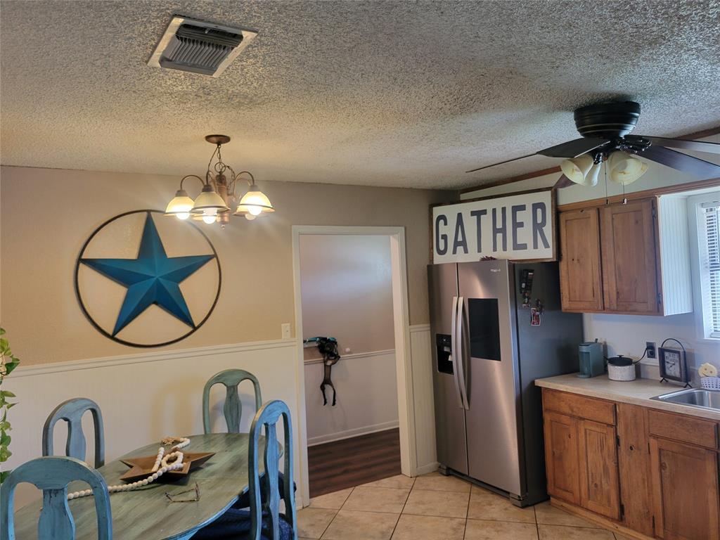 4310 Brookdale Drive Property Photo 6