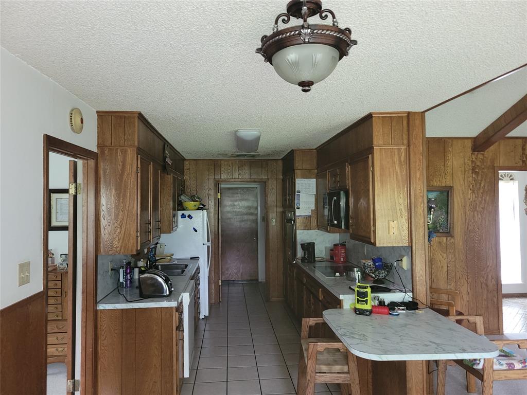 1707 Broadmoor Drive Property Photo 10