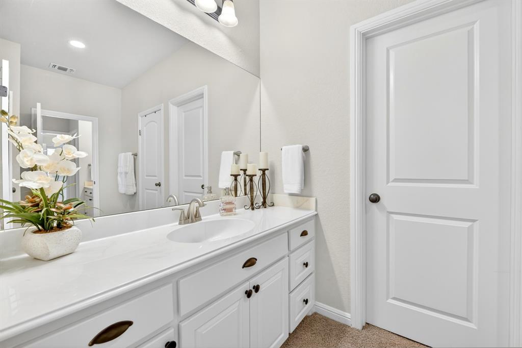 12601 Indian Creek Drive Property Photo 24