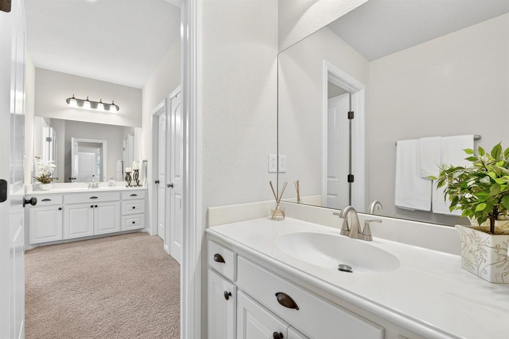 12601 Indian Creek Drive Property Photo 25