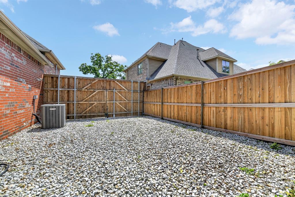 12601 Indian Creek Drive Property Photo 29
