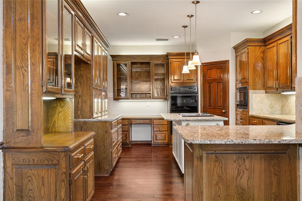 820 Foxwood Lane Property Photo 11