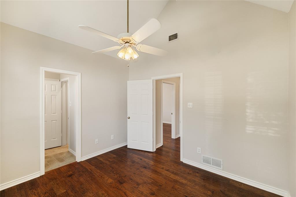 820 Foxwood Lane Property Photo 32