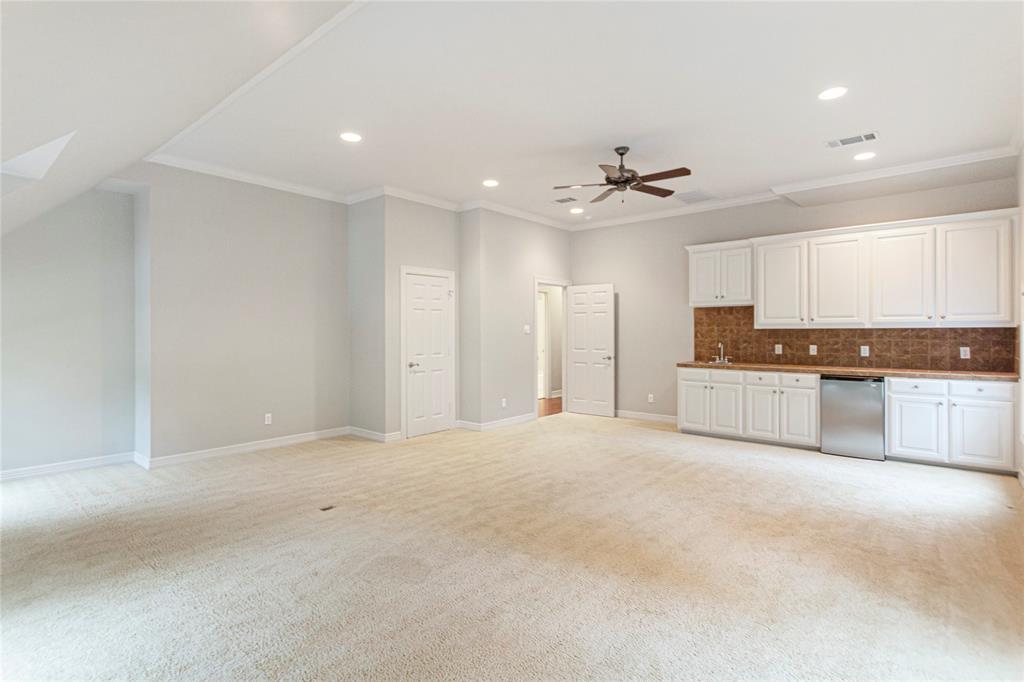 155 Eagles Bluff Boulevard Property Photo 16