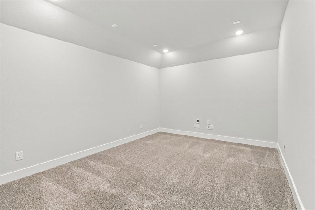2713 Shady Branch Lane Property Photo 19
