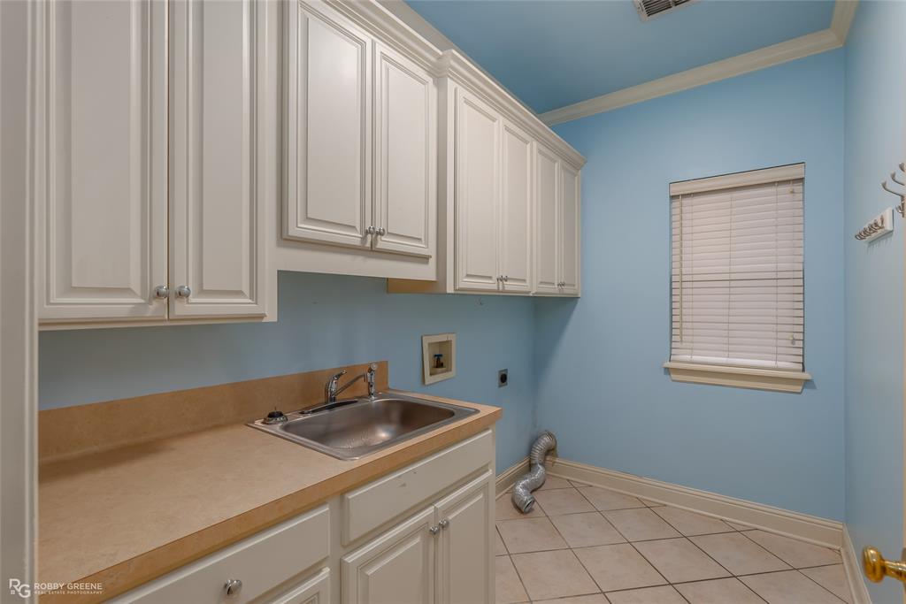 519 Canterbury Lane Property Photo 18