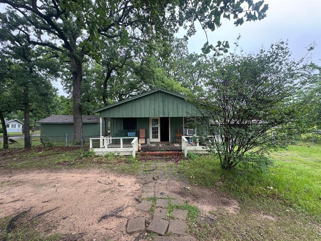 812 Cedarcrest Drive Property Photo 1