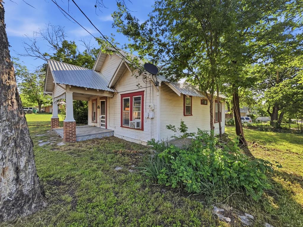 908 S Rice Street Property Photo 1