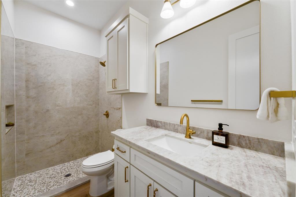 2300 Cherry Sage Drive Property Photo 18