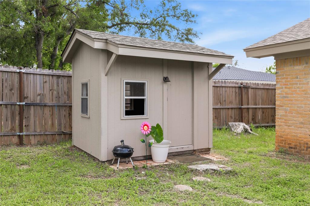 102 Lori Lane Property Photo 35