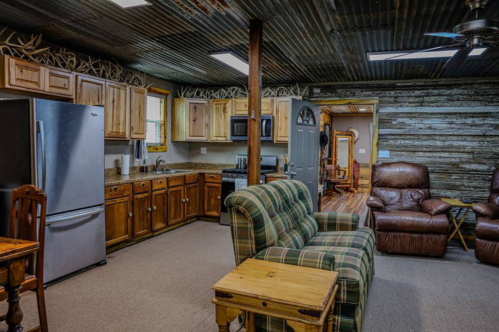 250 Cr 317 Property Photo 7