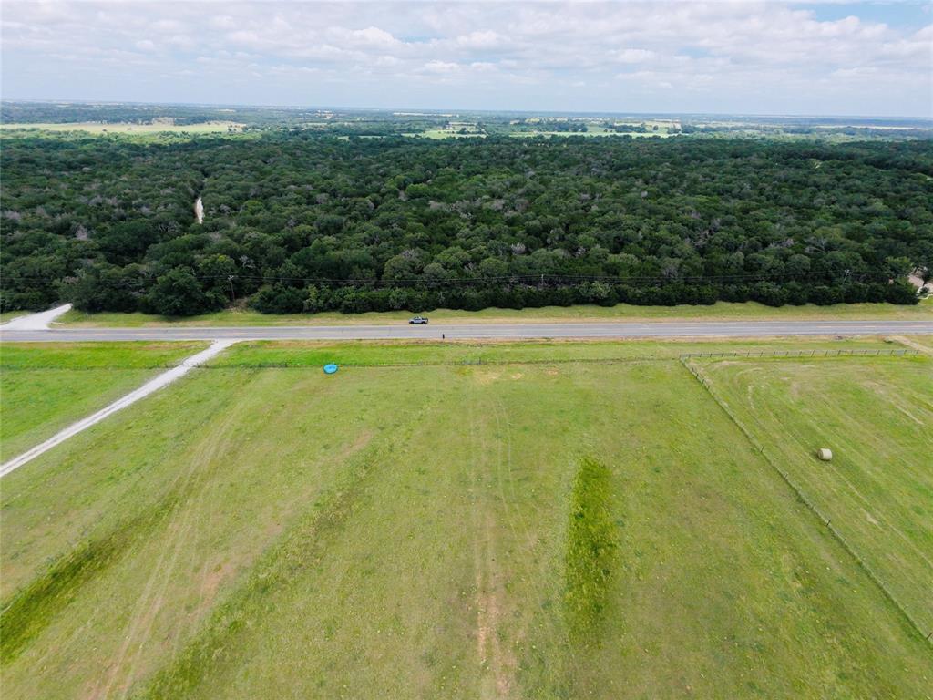 Fm 1304 Property Photo 3