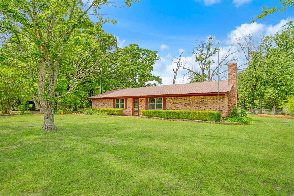 9157 N Hwy 271 Property Photo 1