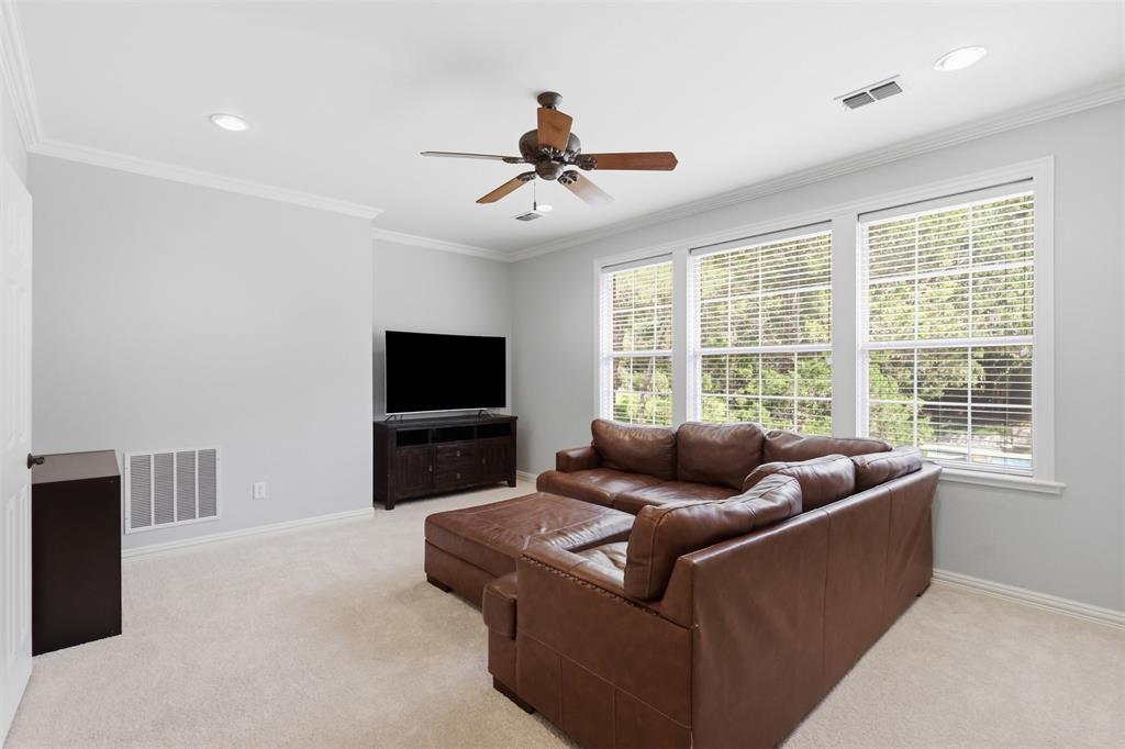 8 Shady Bend Drive Property Photo 23