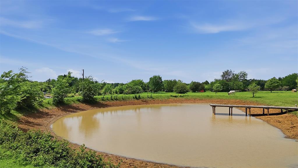 2139 Keefer Road Property Photo 10