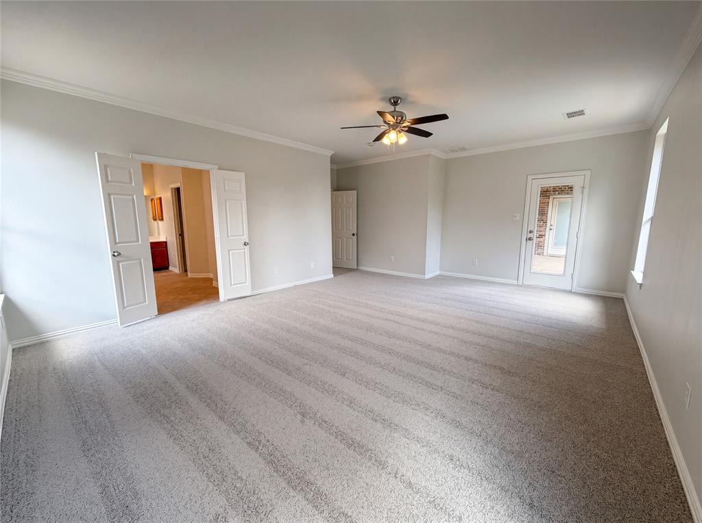 2211 Dana Drive Property Photo 4
