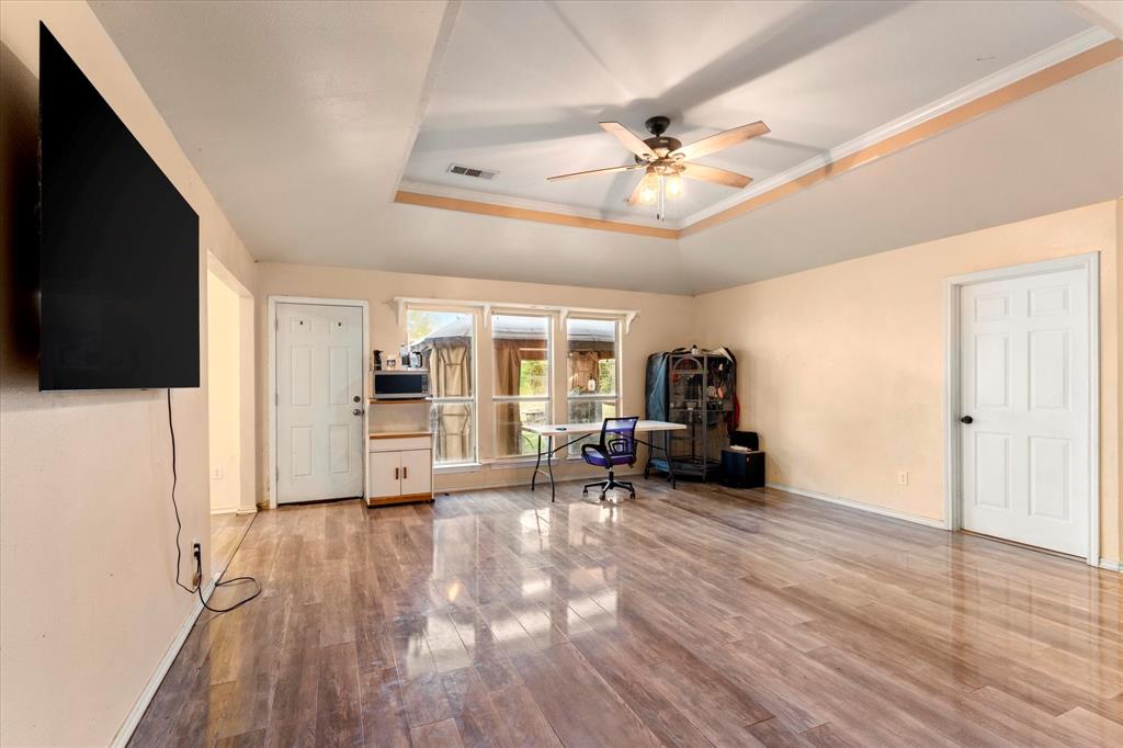 316 Coral Reef Street Property Photo 4