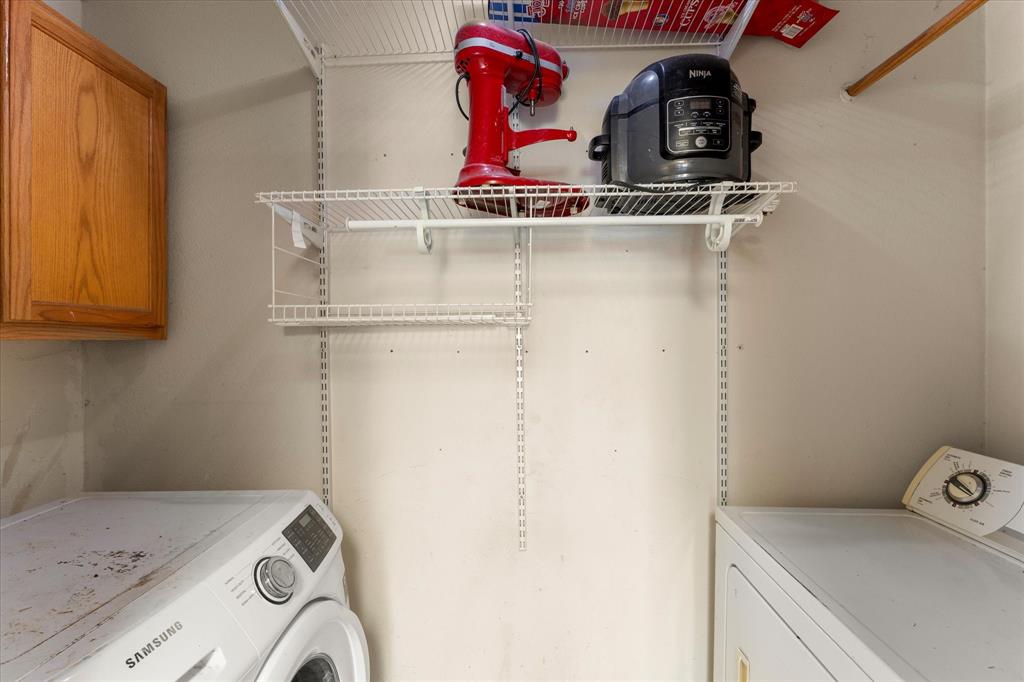 316 Coral Reef Street Property Photo 18