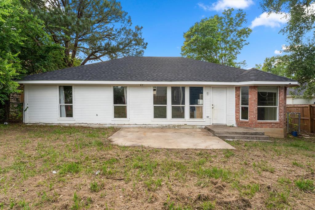 316 Coral Reef Street Property Photo 29