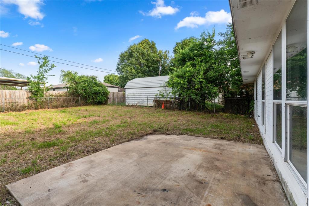 316 Coral Reef Street Property Photo 37