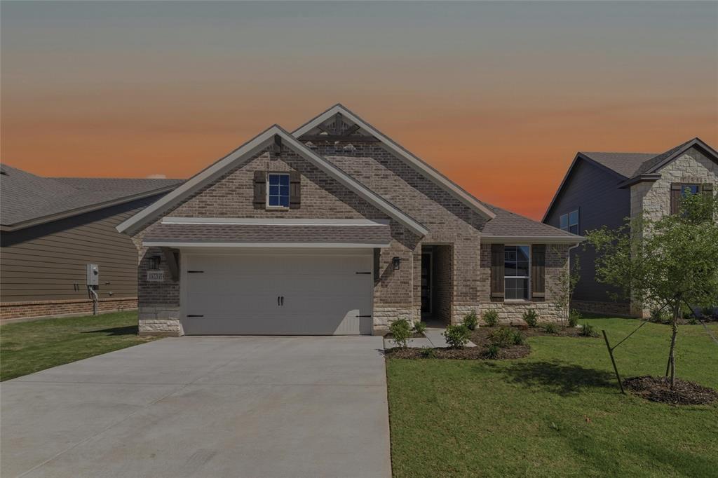 1233 Sabine River Lane Property Photo 2