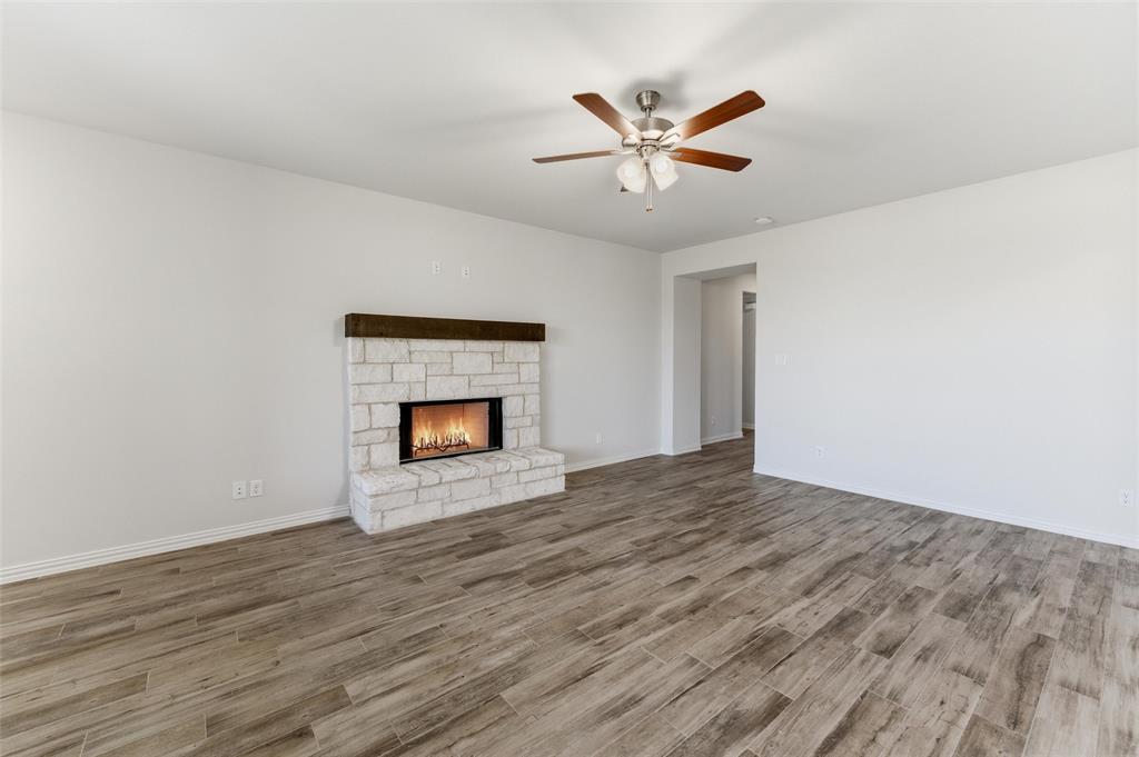 1233 Sabine River Lane Property Photo 14