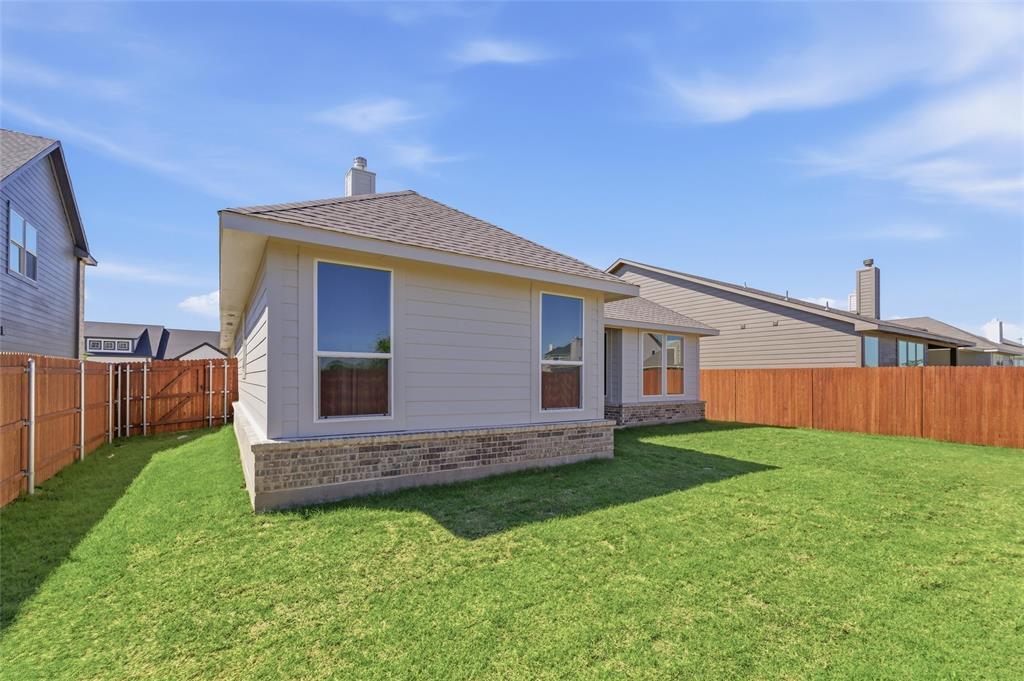 1233 Sabine River Lane Property Photo 27