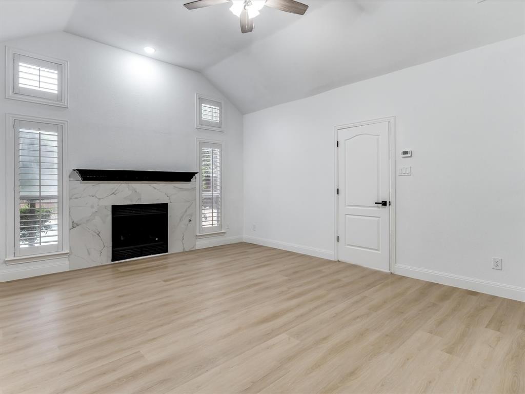 736 Sunkist Lane Property Photo 14